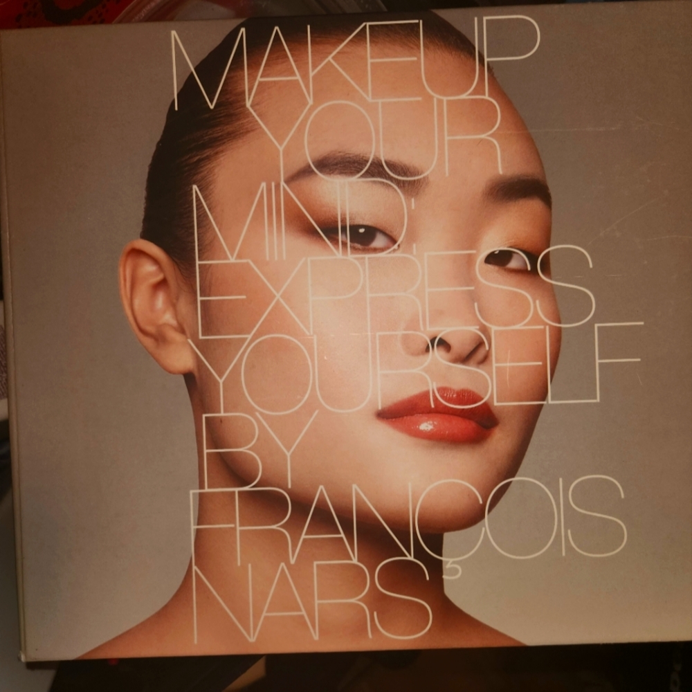 NARS Makeup tutorial book